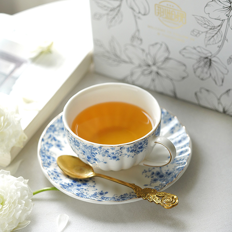 イングリッシュスタイルのアフタヌーンティーセット、フラワーテ - Coffee Tea And Sugar Set のレビューと価格
