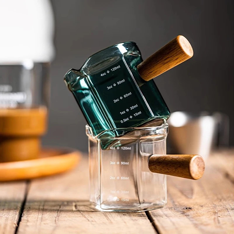 FOME ガラス製コーヒーメジャーカップ コーヒーミルクジャ - Barista Milk Jug のレビューと価格